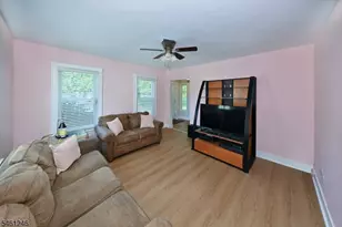 51 High St, Montclair, NJ 07042 - Photo 8