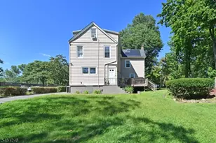 51 High St, Montclair, NJ 07042 - Photo 22