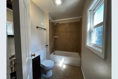 213 Spooner Ave, Plainfield, NJ 07060 - Photo 8