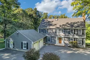 15 Sandalwood Dr, Warren Township, NJ 07059 - Photo 2