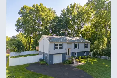 404 Lyndale St, Phillipsburg, NJ 08865 - Photo 32