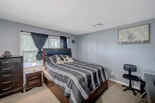 404 Lyndale St, Phillipsburg, NJ 08865 - Photo 12
