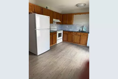 10182 Dell Pl, Stanhope, NJ 07874 - Photo 2