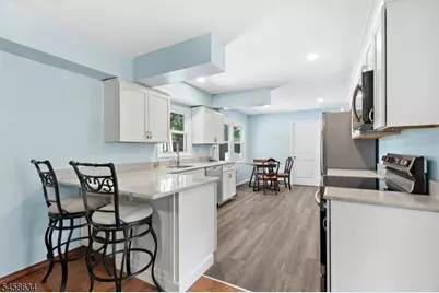14 Tunnell Rd, Franklin Township, NJ 08873 - Photo 12
