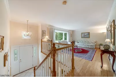 57 Robbins Ave, Berkeley Heights Township, NJ 07922 - Photo 6