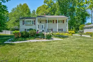 57 Robbins Ave, Berkeley Heights Township, NJ 07922 - Photo 1