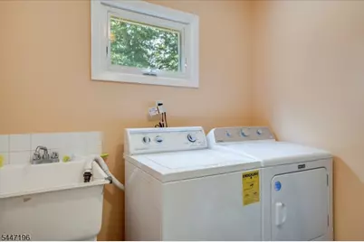 57 Robbins Ave, Berkeley Heights Township, NJ 07922 - Photo 38