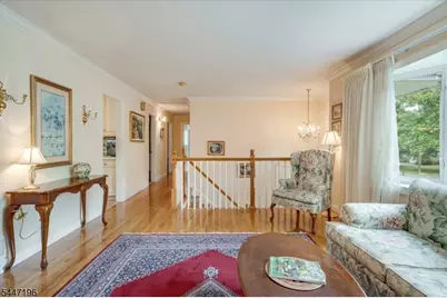 57 Robbins Ave, Berkeley Heights Township, NJ 07922 - Photo 10