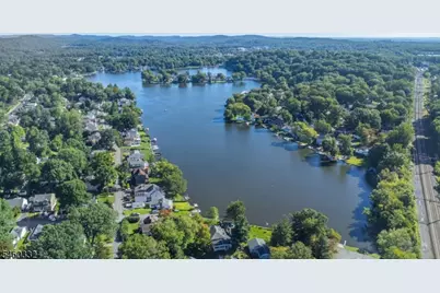 25 S Shore Rd, Denville, NJ 07834 - Photo 6