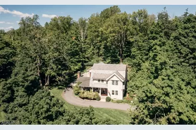 34 Sunnyslope Ave, Long Hill Township, NJ 07946 - Photo 20