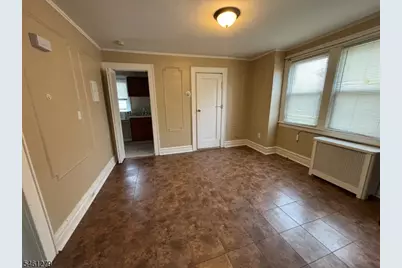 35 Monticello Ave #3, Newark, NJ 07106 - Photo 6