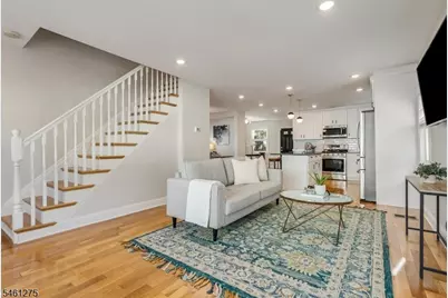 161 Willowdale Ave, Montclair, NJ 07042 - Photo 4