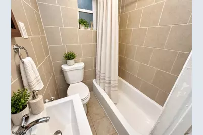 21 Summer St, Lodi, NJ 07644 - Photo 6