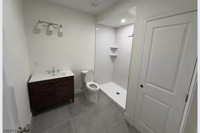 46 Kearney St, Dover, NJ 07801 - Photo 44