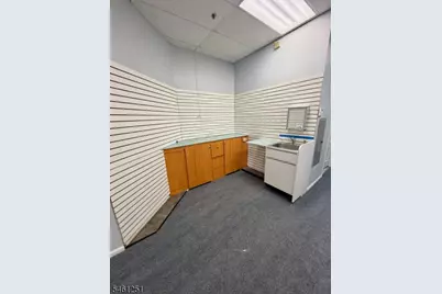 287 S Orange Ave, Newark, NJ 07103 - Photo 4