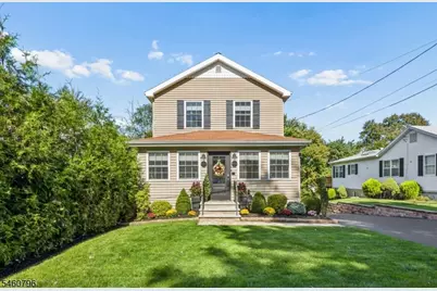 22 Thomas Ter, Wayne, NJ 07470 - Photo 2
