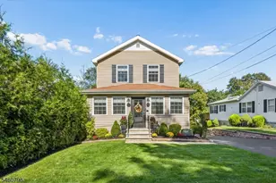 22 Thomas Terrace, Wayne, NJ 07470 - Photo 2