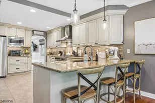 22 Thomas Terrace, Wayne, NJ 07470 - Photo 12