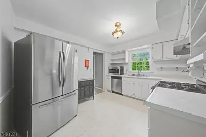 2 Arlyn Ln, Randolph Township, NJ 07869 - Photo 10