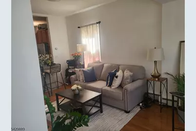 377 5T Ave #2, Paterson, NJ 07514 - Photo 6