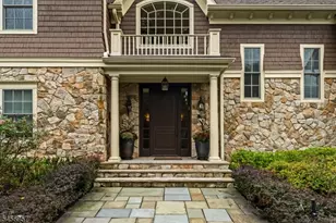 2 Hobson Dr, Livingston, NJ 07039 - Photo 4