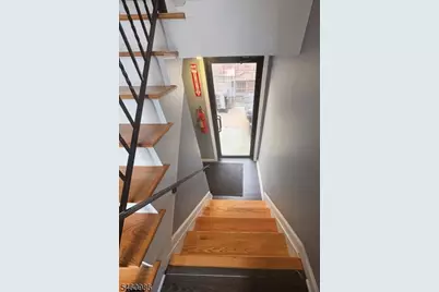 201-205 Marshall St #5, Elizabeth, NJ 07206 - Photo 22