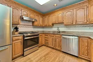 219 Warbler Dr, Wayne, NJ 07470 - Photo 4