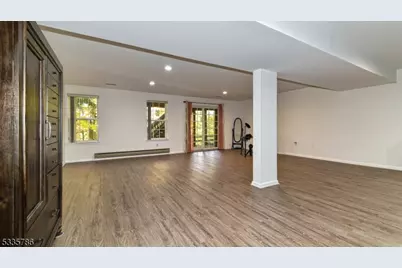 219 Warbler Dr, Wayne, NJ 07470 - Photo 28
