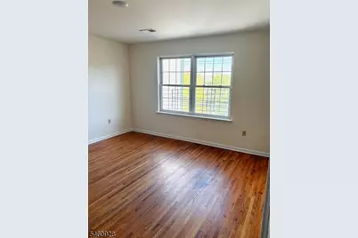 210 2nd St #2, Elizabeth, NJ 07206 - Photo 2