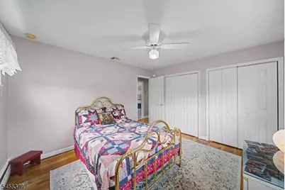 22 Carol Dr, Roxbury Township, NJ 07876 - Photo 6
