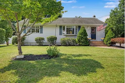 22 Carol Dr, Roxbury Township, NJ 07876 - Photo 16