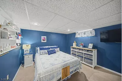 22 Carol Dr, Roxbury Township, NJ 07876 - Photo 8