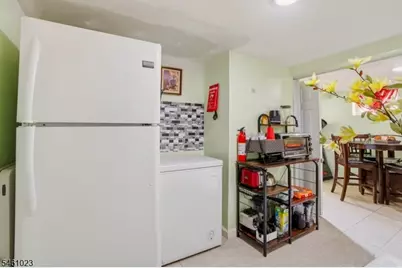 159 Brook Ave, Passaic, NJ 07055 - Photo 22