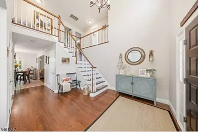 18 Metro Vista Dr, Hawthorne, NJ 07506 - Photo 2