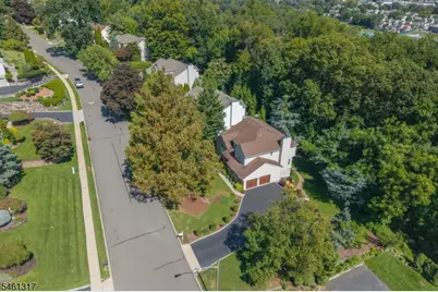 18 Metro Vista Dr, Hawthorne, NJ 07506 - Photo 40