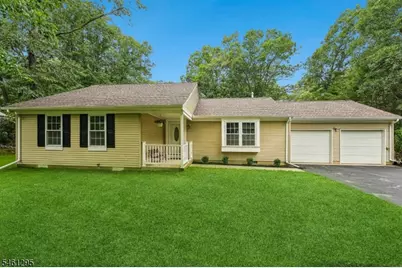 2149 Holly Hill Rd, Manchester Township, NJ 08759 - Photo 1