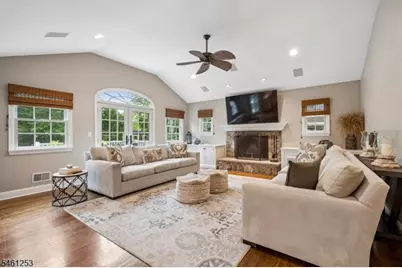 22 Midvale Dr, New Providence, NJ 07974 - Photo 6