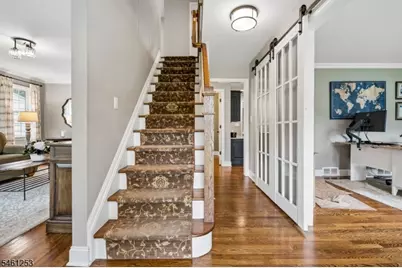 22 Midvale Dr, New Providence, NJ 07974 - Photo 2