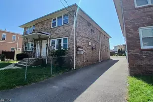 3016 S Wood Ave, Linden, NJ 07036 - Photo 6