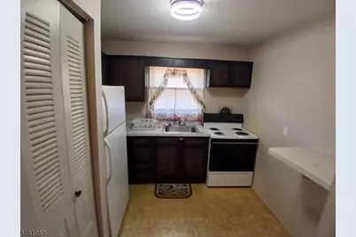 3016 S Wood Ave, Linden, NJ 07036 - Photo 28