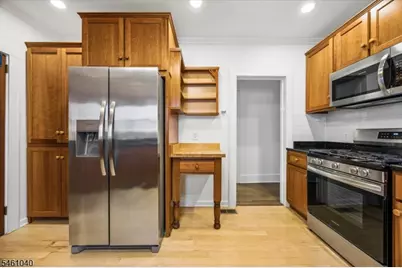 44 Walnut Cres #1, Montclair, NJ 07042 - Photo 6