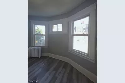 29 Irving Avenue #2, Newark, NJ 07112 - Photo 6
