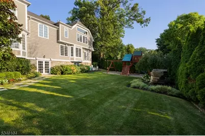 11 Hamilton Road, Millburn, NJ 07078 - Photo 46