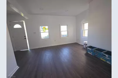 34 Willow St, Bloomfield, NJ 07003 - Photo 10