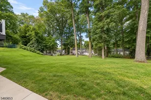 801 Mountain Ave, New Providence, NJ 07974 - Photo 8