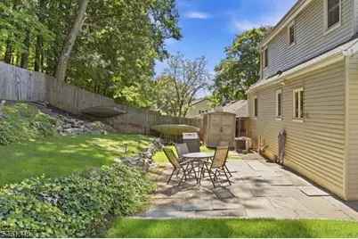 138 Rafkind Rd, Bloomingdale, NJ 07403 - Photo 36