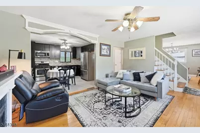 138 Rafkind Rd, Bloomingdale, NJ 07403 - Photo 6