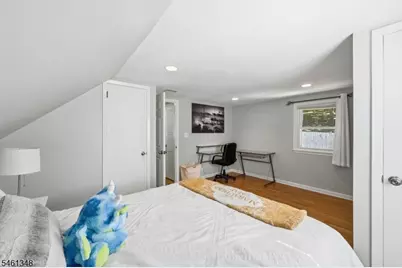 138 Rafkind Rd, Bloomingdale, NJ 07403 - Photo 20