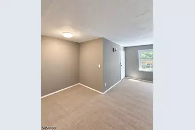 132 Claremont Rd #7B, Bernardsville, NJ 07924 - Photo 4