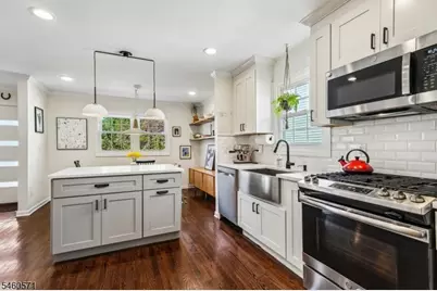 34 Ohio St, Maplewood, NJ 07040 - Photo 12